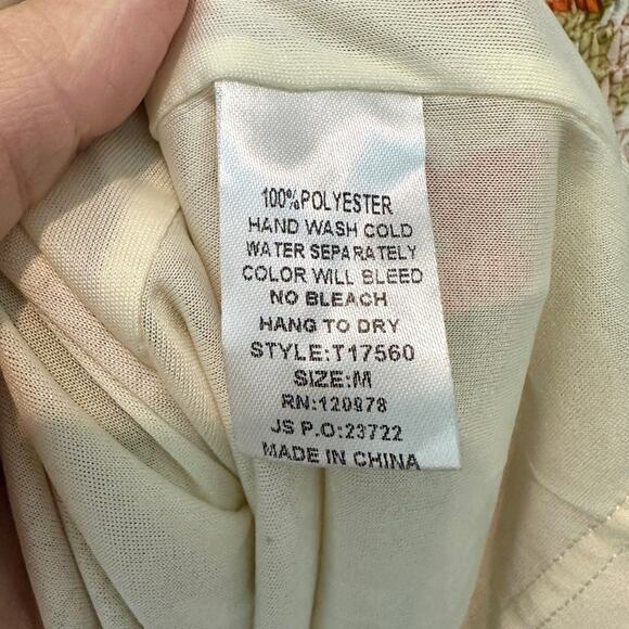 ENTRO | 70s Boho Floral Smocked Puff Sleeve Blouse Top | Medium - Picture 8 of 8